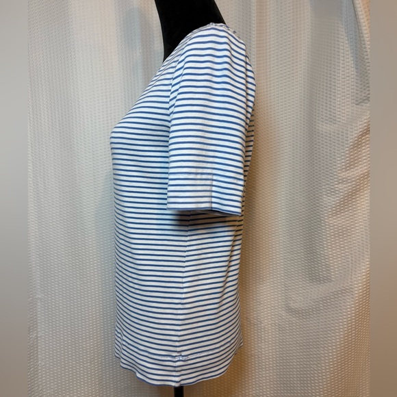 Chico’s 100% Pima cotton blue & white striped short sleeve crew neck shirt M - Picture 2 of 5